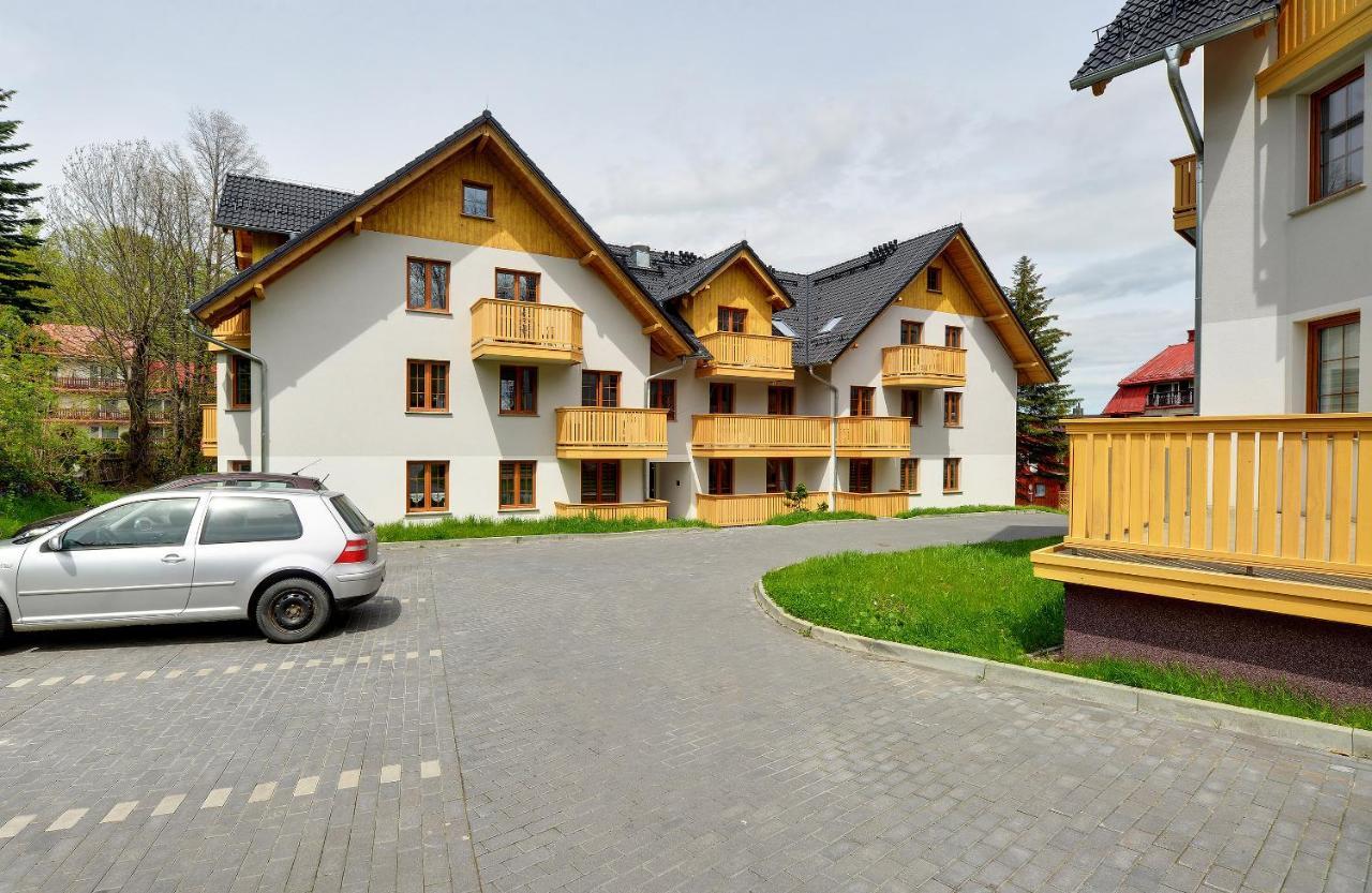 Karpacz4You "Przy Deptaku" Apartament Z Garazem 9,7 - Wiosna W Gorach 2025 Kültér fotó