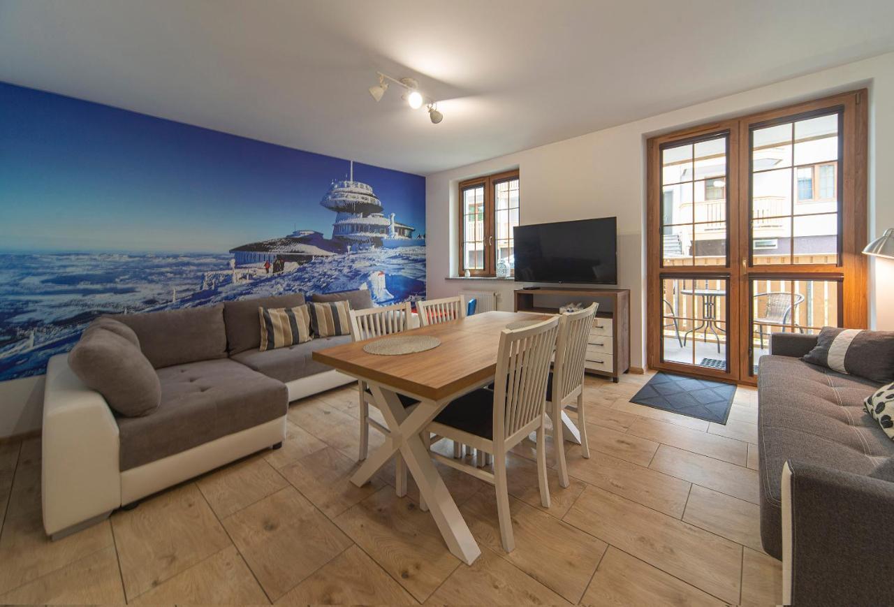 Karpacz4You "Przy Deptaku" Apartament Z Garazem 9,7 - Wiosna W Gorach 2025 Kültér fotó