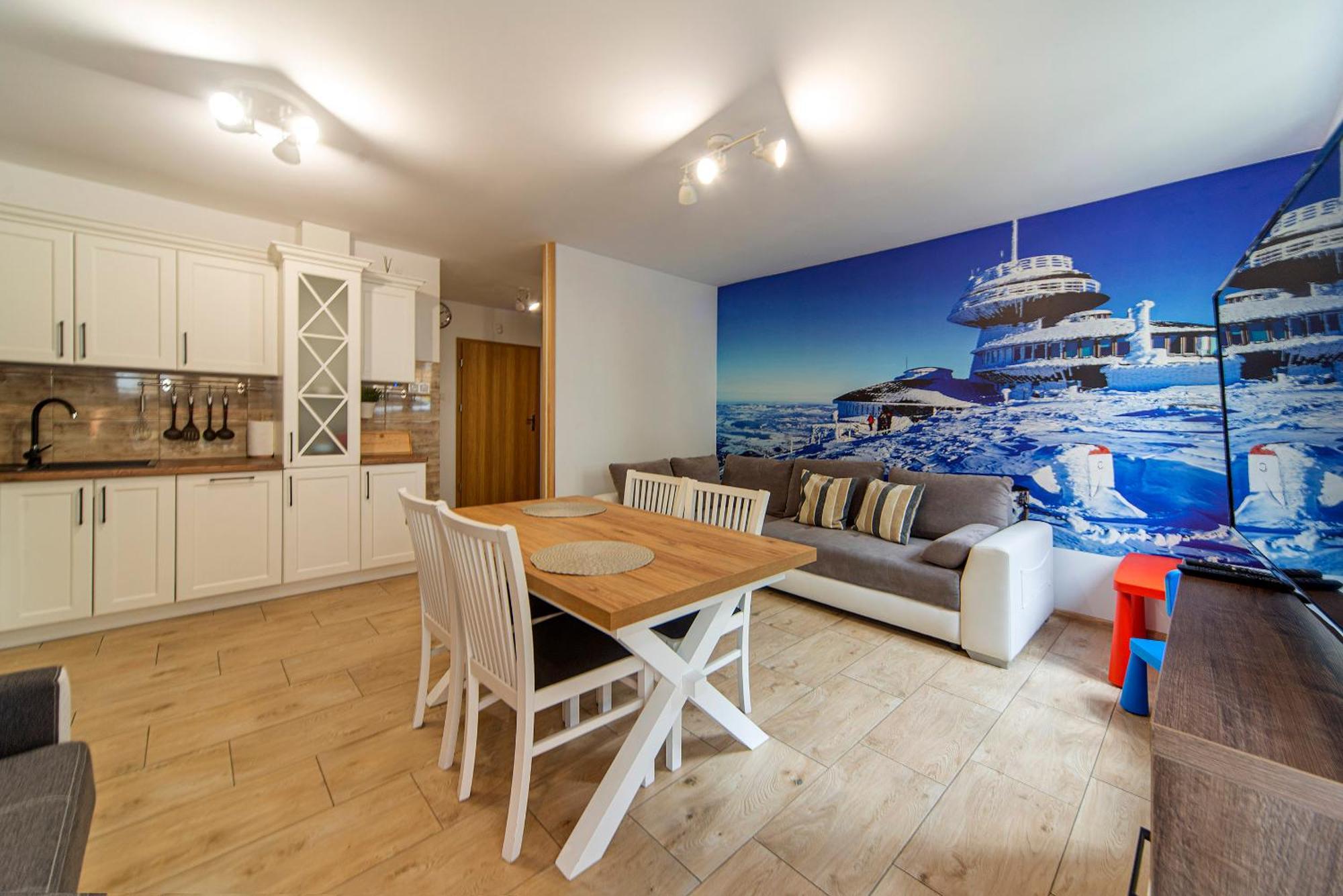 Karpacz4You "Przy Deptaku" Apartament Z Garazem 9,7 - Wiosna W Gorach 2025 Kültér fotó